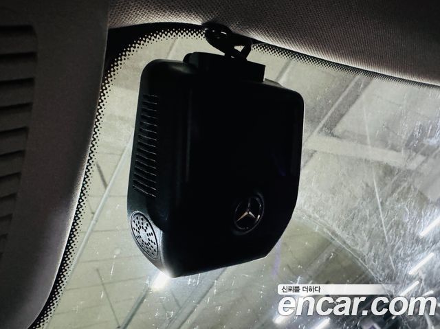 Mercedes-Benz E-Class E220d 4MATIC Avantgarde