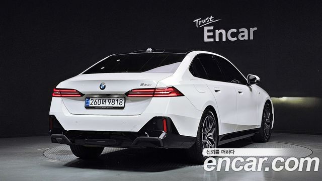 BMW 5-Series 520i M Sport