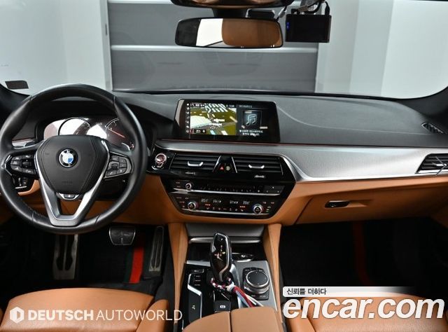 BMW 5-Series 530i xDrive M Sport Package