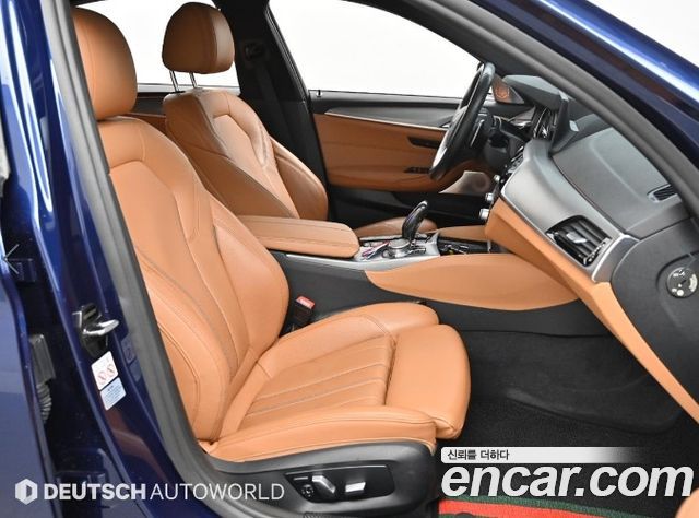 BMW 5-Series 530i xDrive M Sport Package