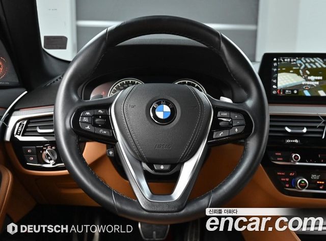 BMW 5-Series 530i xDrive M Sport Package