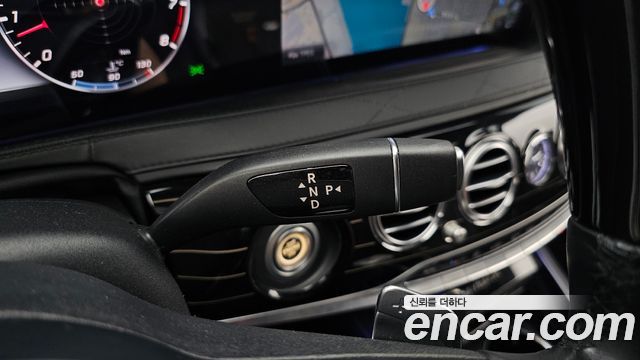 Mercedes-Benz S-Class Maybach S650