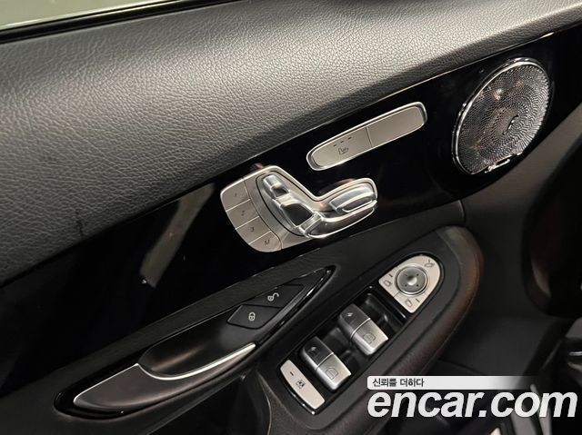 Mercedes-Benz C-Class C200