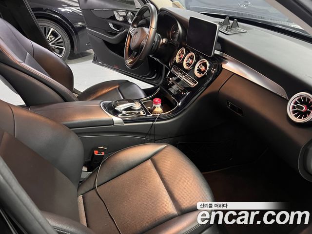 Mercedes-Benz C-Class C200