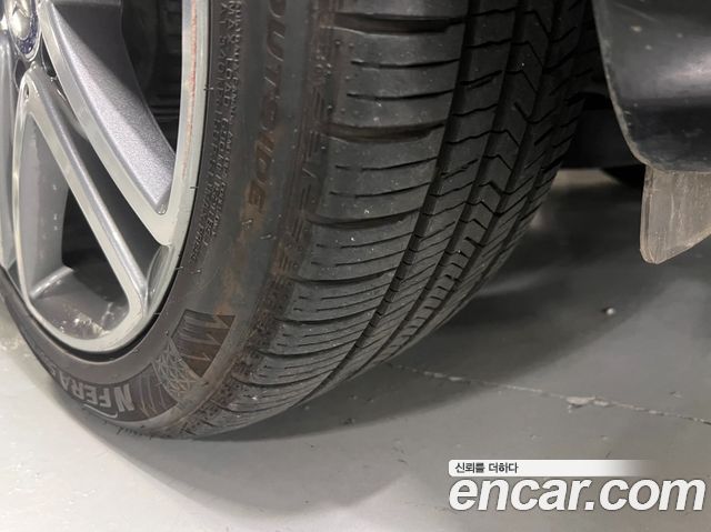 Mercedes-Benz C-Class C200