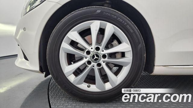 Mercedes-Benz C-Class C220 d Avantgarde