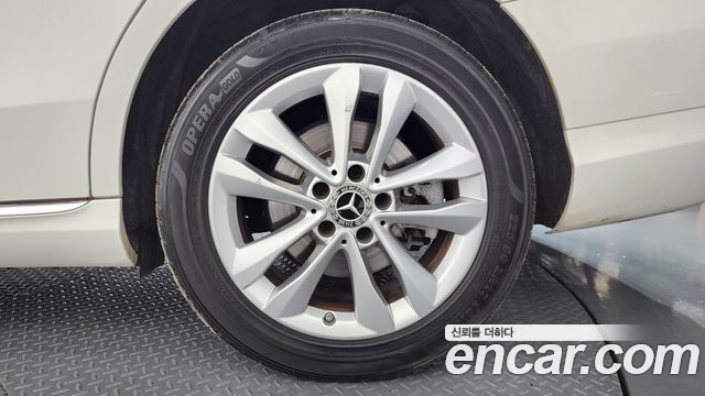 Mercedes-Benz C-Class C220 d Avantgarde