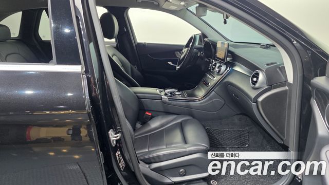 Mercedes-Benz GLC-Class GLC300 4MATIC