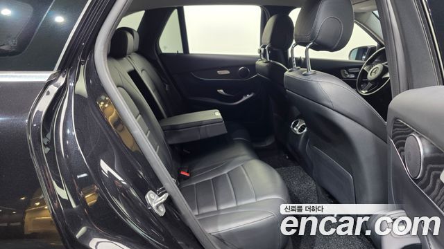 Mercedes-Benz GLC-Class GLC300 4MATIC