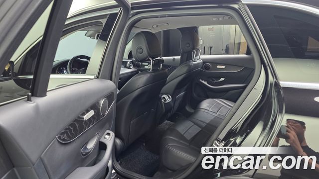 Mercedes-Benz GLC-Class GLC300 4MATIC