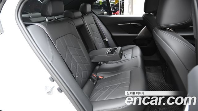 BMW 5-Series 520i Special Edition