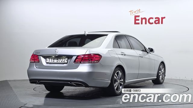 Mercedes-Benz E-Class E200 Avantgarde