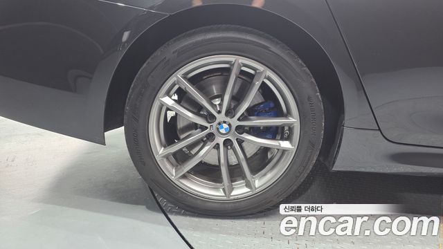BMW 5-Series 530e M Sport