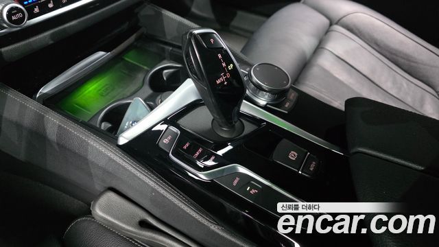 BMW 5-Series 530e M Sport