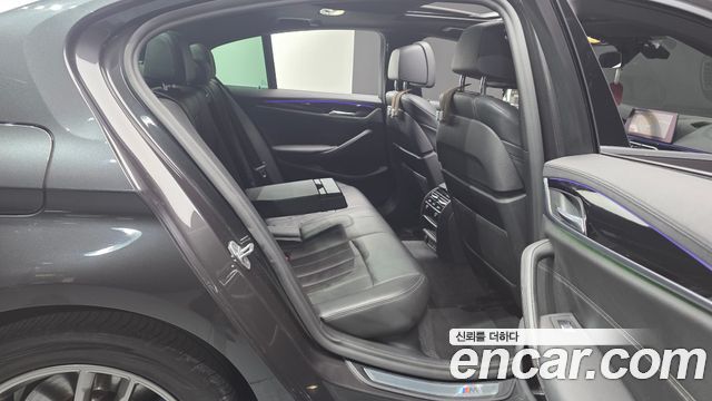 BMW 5-Series 530e M Sport