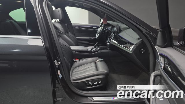 BMW 5-Series 530e M Sport