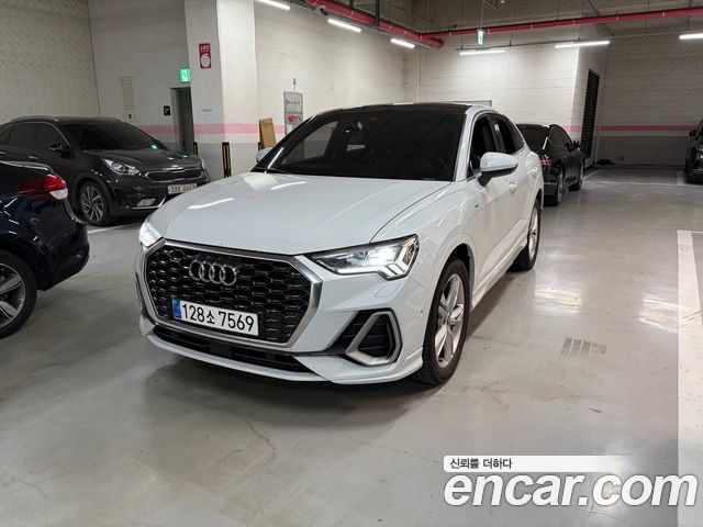 Audi Q3 35 TDI Premium Sportback