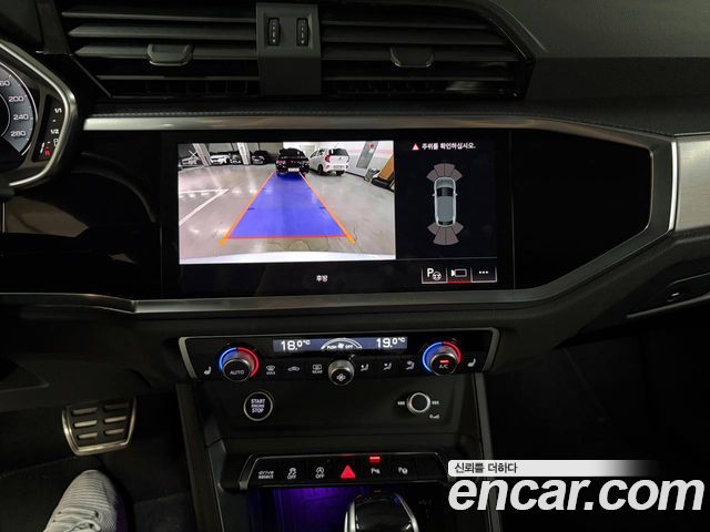 Audi Q3 35 TDI Premium Sportback