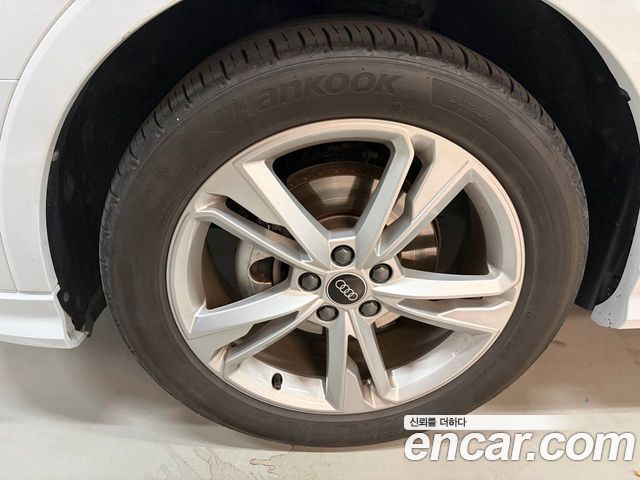 Audi Q3 35 TDI Premium Sportback