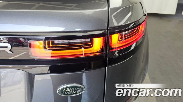 Land Rover Range Rover Velar 3.0 P380 R-Dynamic SE