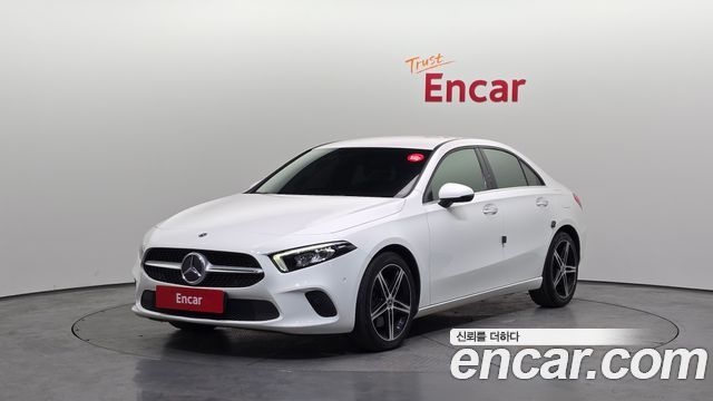 Mercedes-Benz A-Class A250 4MATIC Sedan