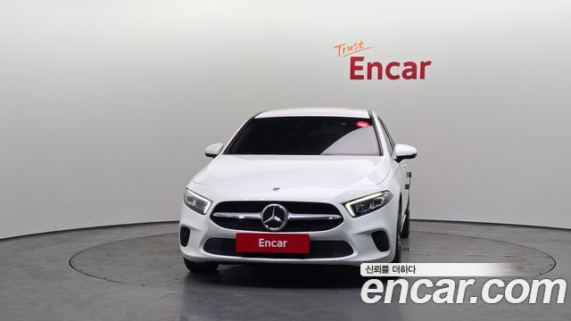 Mercedes-Benz A-Class A250 4MATIC Sedan