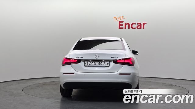 Mercedes-Benz A-Class A250 4MATIC Sedan