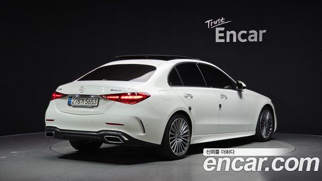 Mercedes-Benz C-Class C300 4MATIC AMG Line