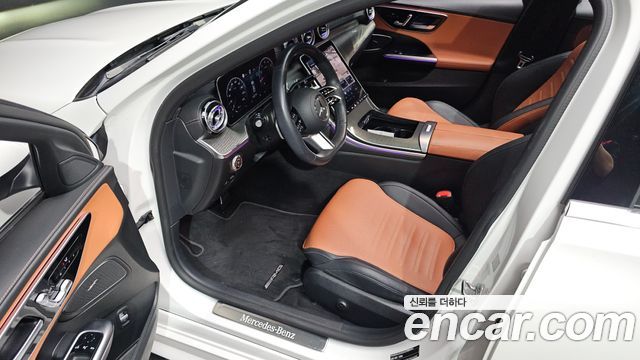 Mercedes-Benz C-Class C300 4MATIC AMG Line