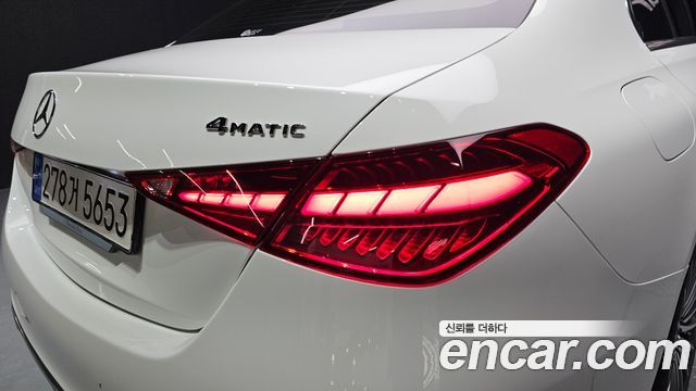 Mercedes-Benz C-Class C300 4MATIC AMG Line