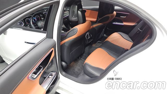 Mercedes-Benz C-Class C300 4MATIC AMG Line