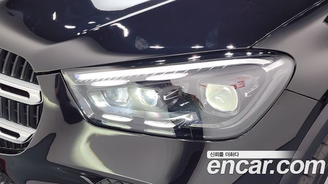 Mercedes-Benz GLE-Class GLE300d 4MATIC
