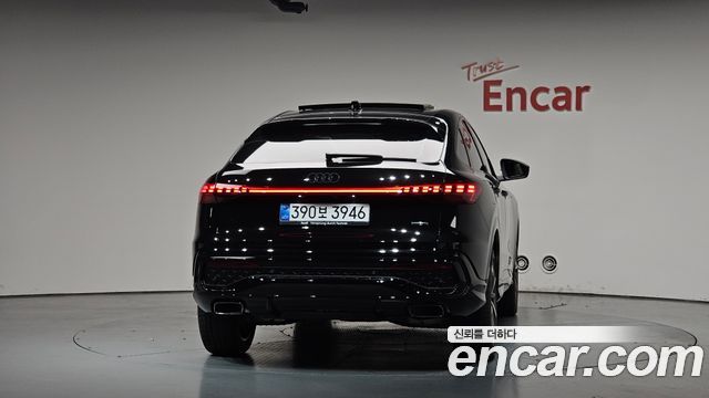 Audi Q5 40 TFSI Kwateuro S Line Sportback