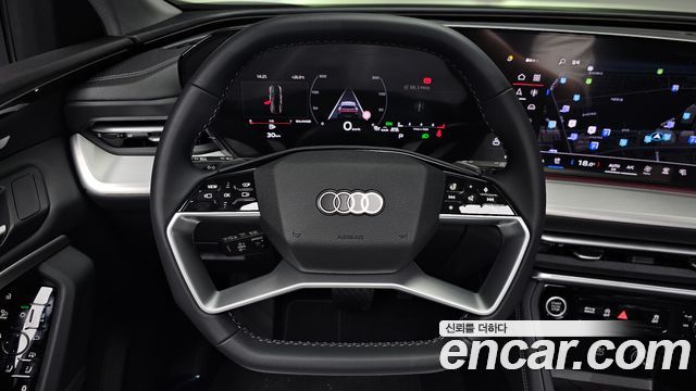 Audi Q5 40 TFSI Kwateuro S Line Sportback