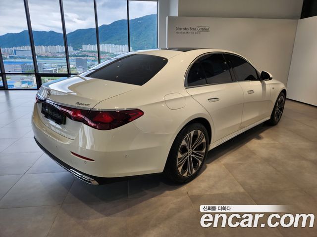 Mercedes-Benz E-Class E350e 4MATIC