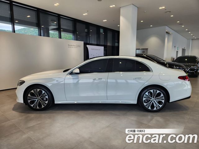 Mercedes-Benz E-Class E350e 4MATIC