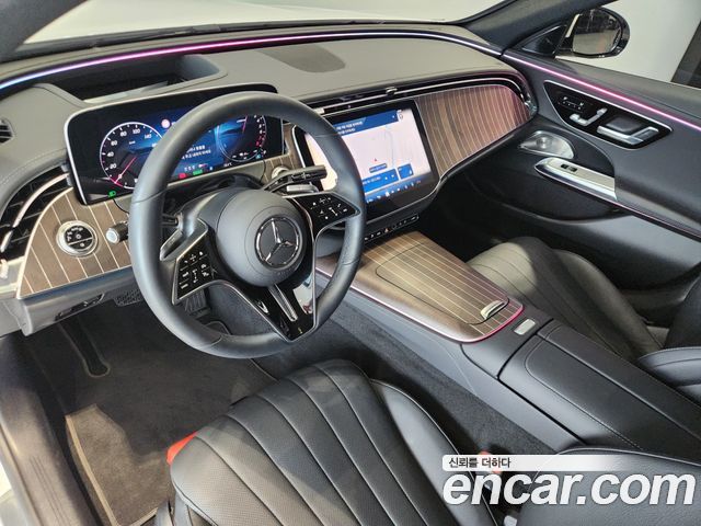 Mercedes-Benz E-Class E350e 4MATIC
