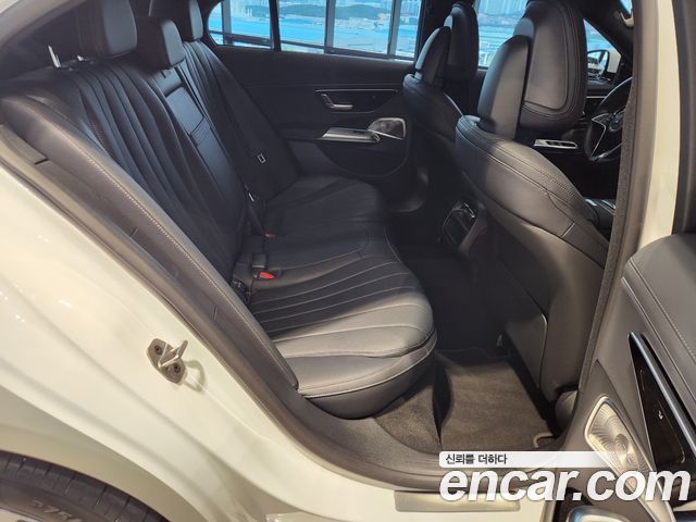 Mercedes-Benz E-Class E350e 4MATIC