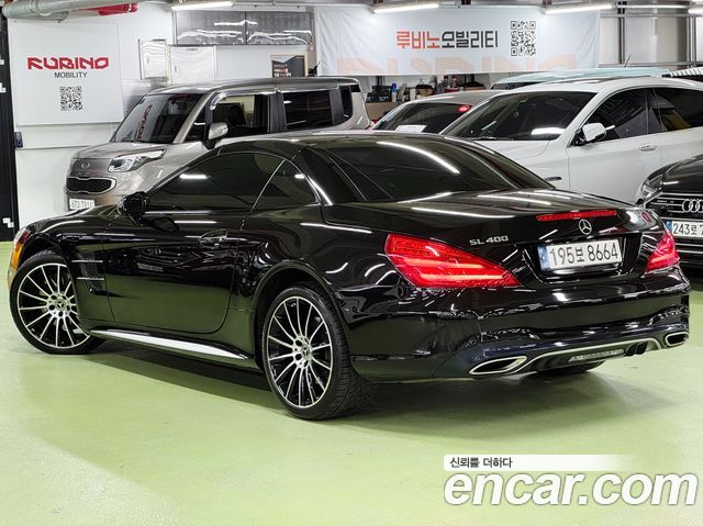 Mercedes-Benz SL-Class SL400