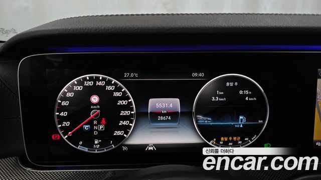 Mercedes-Benz CLS-Class CLS300d AMG Line