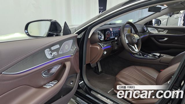 Mercedes-Benz CLS-Class CLS300d AMG Line