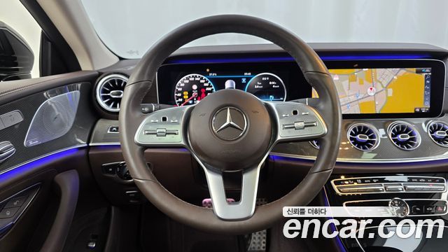 Mercedes-Benz CLS-Class CLS300d AMG Line