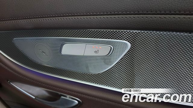Mercedes-Benz CLS-Class CLS300d AMG Line
