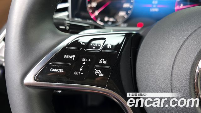 Mercedes-Benz E-Class E200 Avantgarde