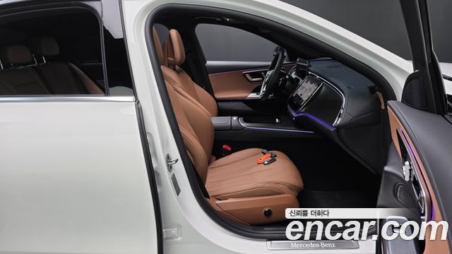 Mercedes-Benz E-Class E200 Avantgarde