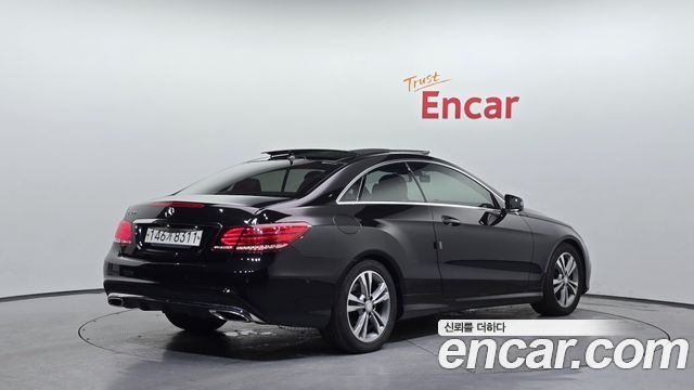 Mercedes-Benz E-Class E200 Coupe