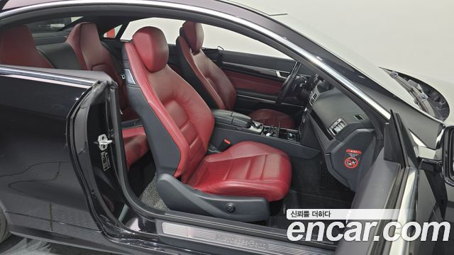 Mercedes-Benz E-Class E200 Coupe