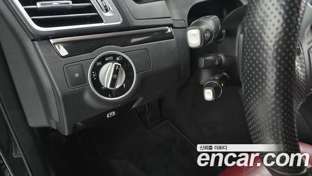 Mercedes-Benz E-Class E200 Coupe
