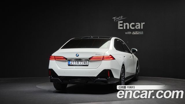 BMW 5-Series 523d M Sport