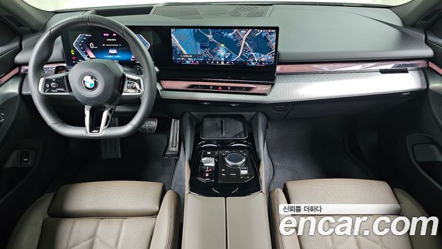 BMW 5-Series 523d M Sport